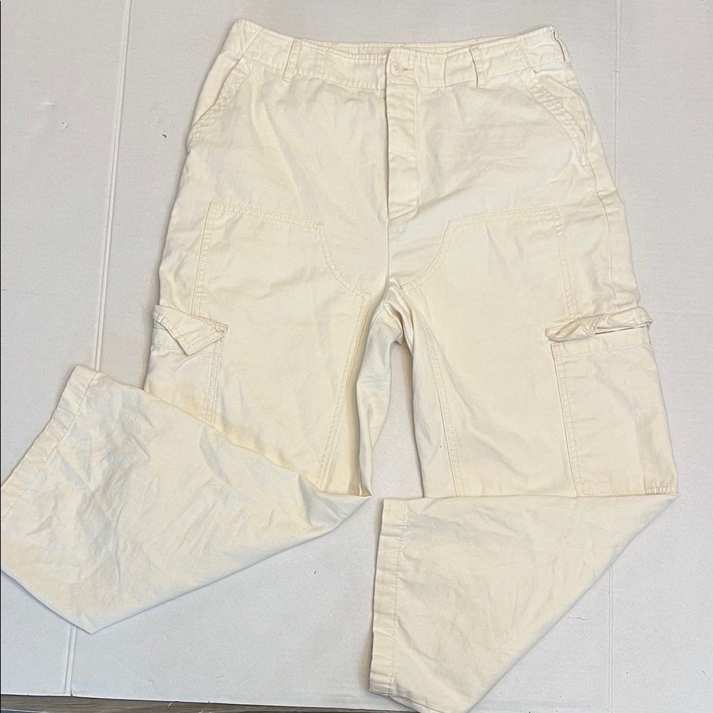 UNIVERSAL THREAD CREAM CARGO DOUBLE KNEE PATCH CROPPED PANTS SIZE 10
